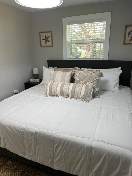 The Sunshine Homestay New Smyrna Beach Exterior photo